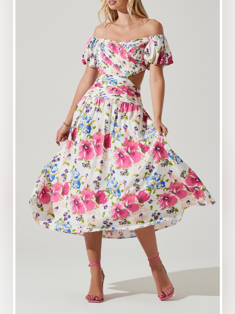 ASTR The Label Liliosa Floral Off the Shoulder Midi Dress Size Small puff sleeve